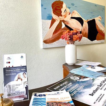 Hotel Baia Di Леванто Екстериор снимка